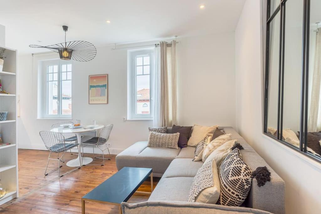 Appartement Rue Gambetta, Plage A 2 Min Saint-Jean-de-Luz Εξωτερικό φωτογραφία